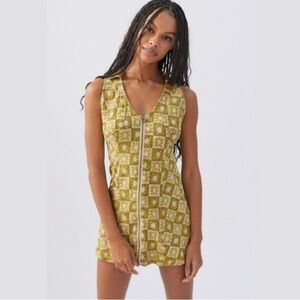 Urban Outfitters Women's Freya Linen Collared Mini Dress Medium Celestial EUC